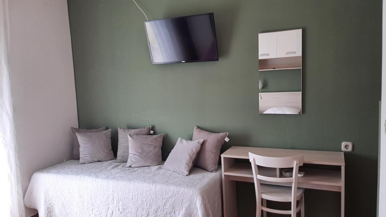 Rooms Neda Rab Town Esterno foto