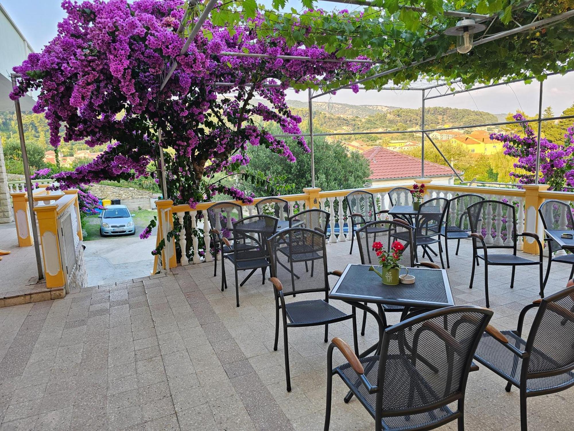Rooms Neda Rab Town Esterno foto