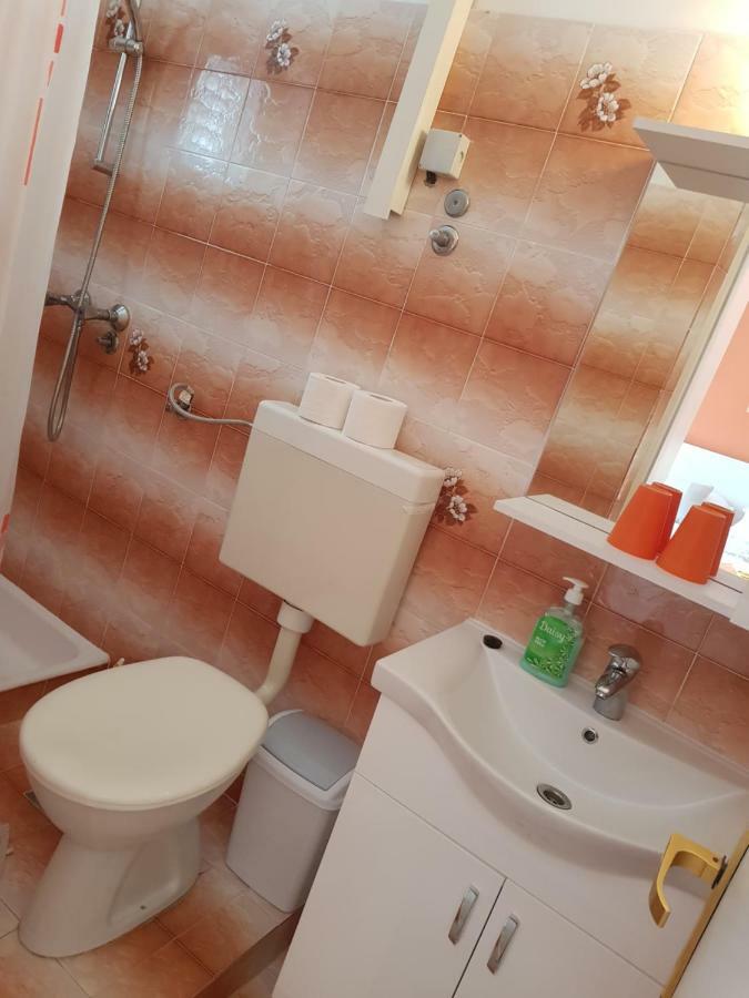 Rooms Neda Rab Town Esterno foto