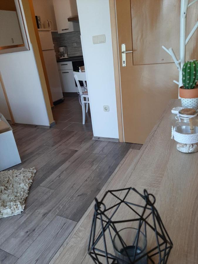Rooms Neda Rab Town Esterno foto
