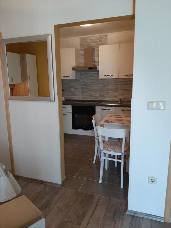 Rooms Neda Rab Town Esterno foto